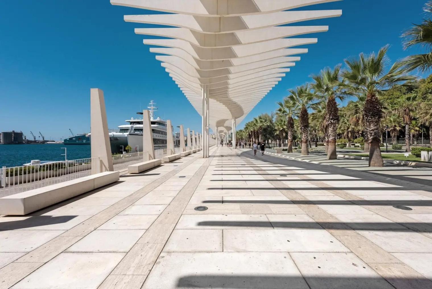 Los Mellis - Maria Zambrano Estacion De Tren & Bus Málaga Buitenkant foto